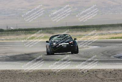 media/Jun-01-2024-CalClub SCCA (Sat) [[0aa0dc4a91]]/Group 3/Race/